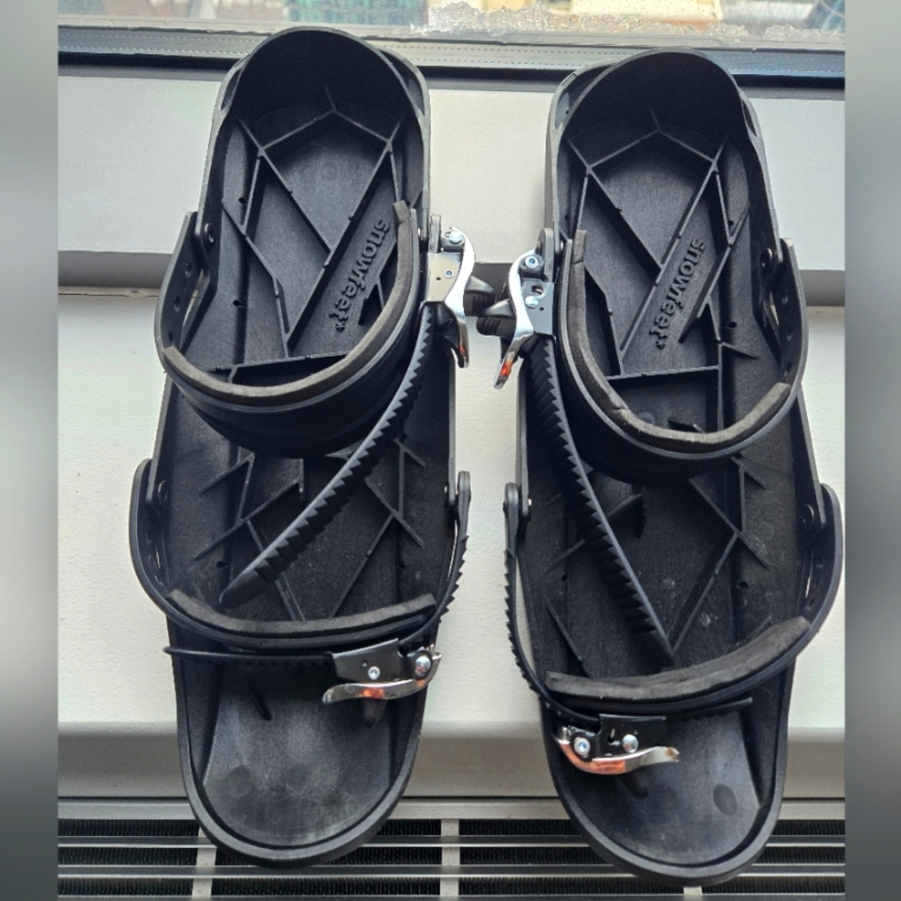 Snowfeet Original Mini Ski Skates (uni size, adjustable) Black